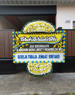 Papan Bunga Duka di Kebonbaru